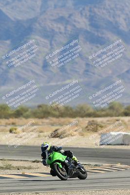 media/Nov-16-2025-Race Pace (Sun) [[8c5fa54630]]/Non Verified Riders (1st 20 Minutes)/4-Turn 16 (1116am)/